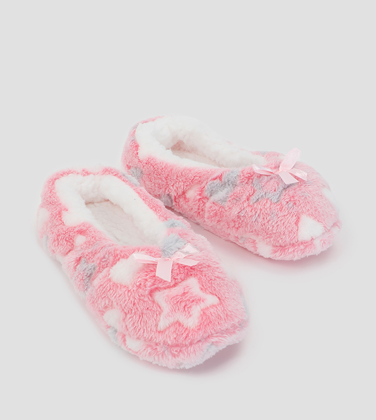 Ardene slippers store