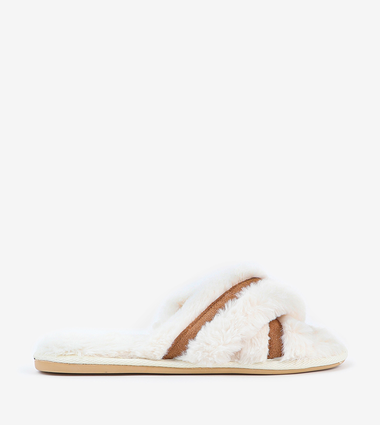 Buy Ardene Criss Cross Slippers In White 6thStreet Qatar