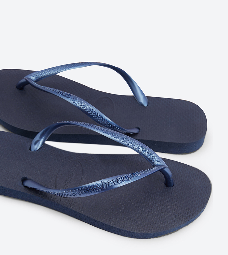 Open Toe Slim Flip Flops