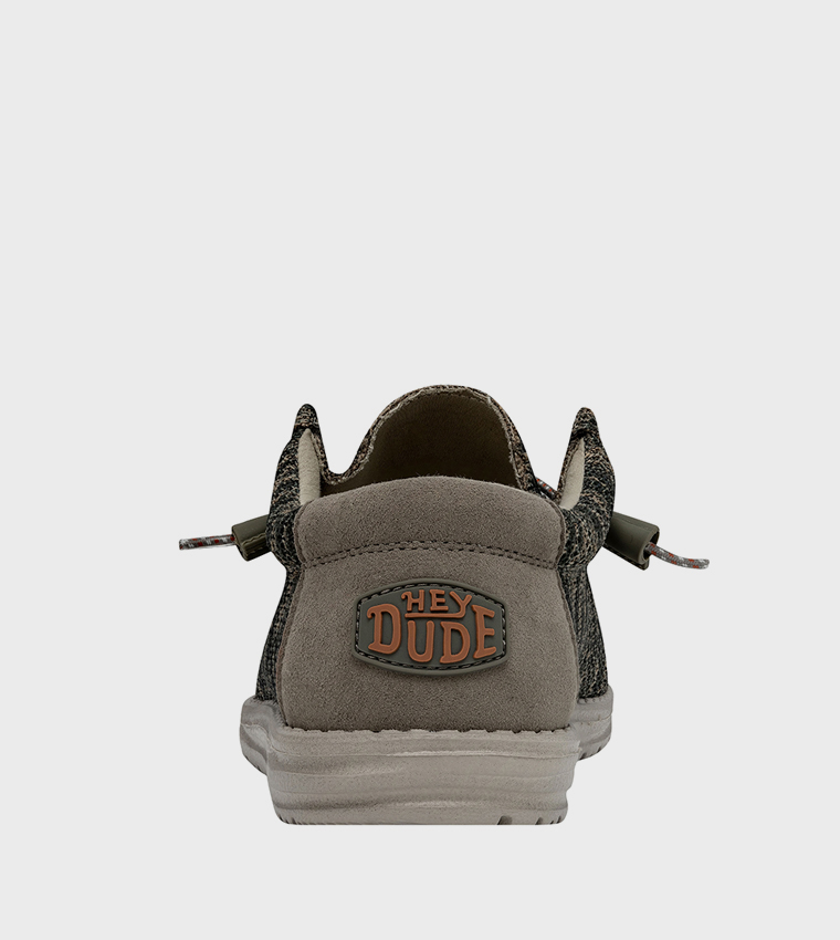 WALLY Sox Textured Slip-On Shoes