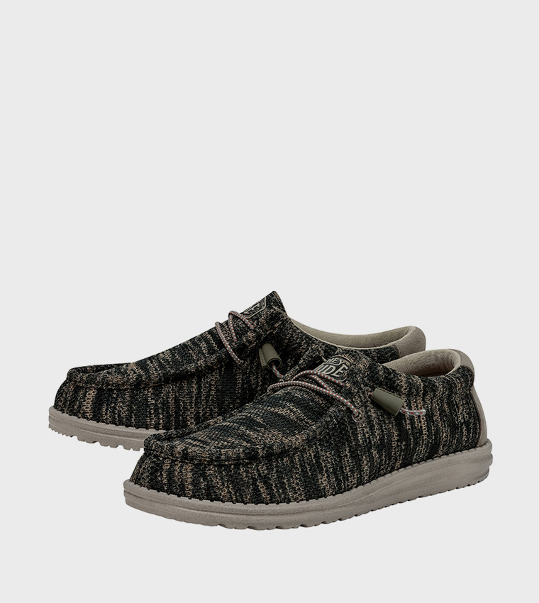 WALLY Sox Textured Slip-On Shoes