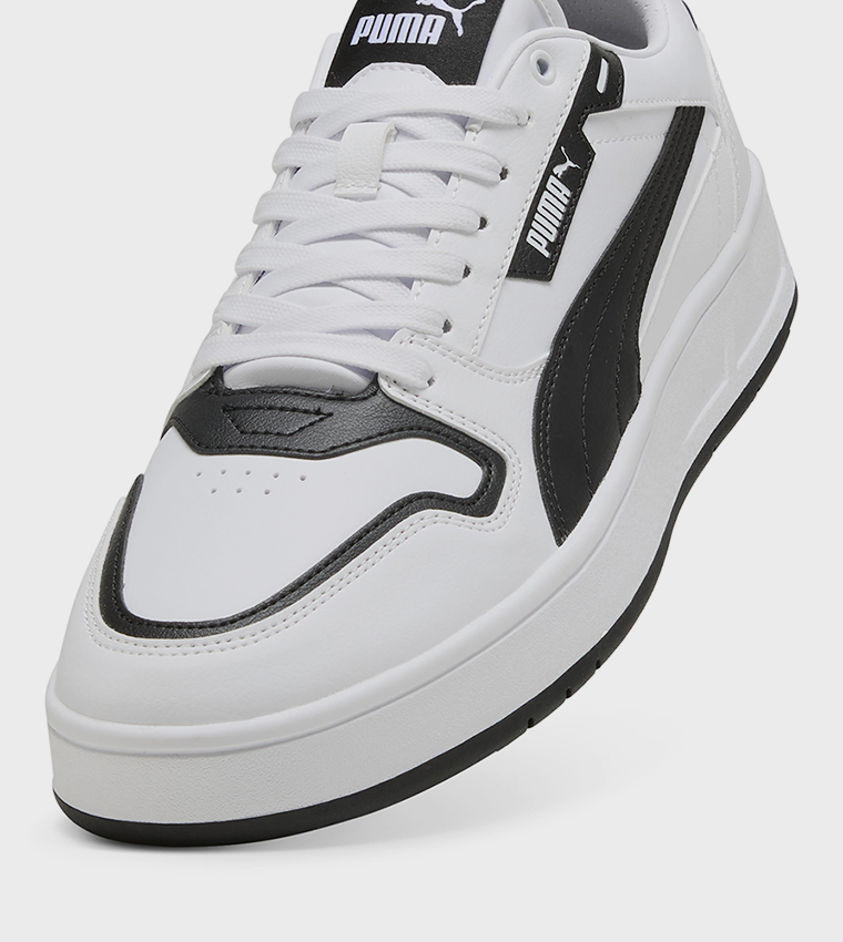 CLASSIC STREET Court Lace-Up Sneakers