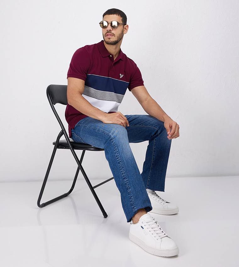 Flex Relaxed Straight Fit Jeans