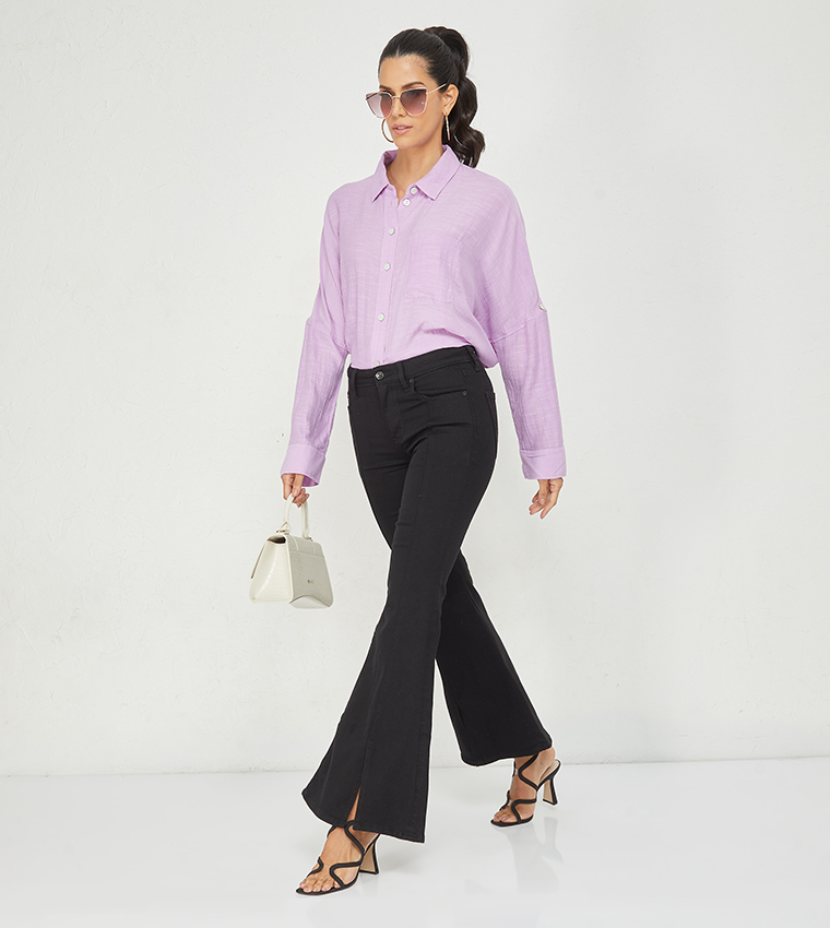 Slit Detail Flared Jeans