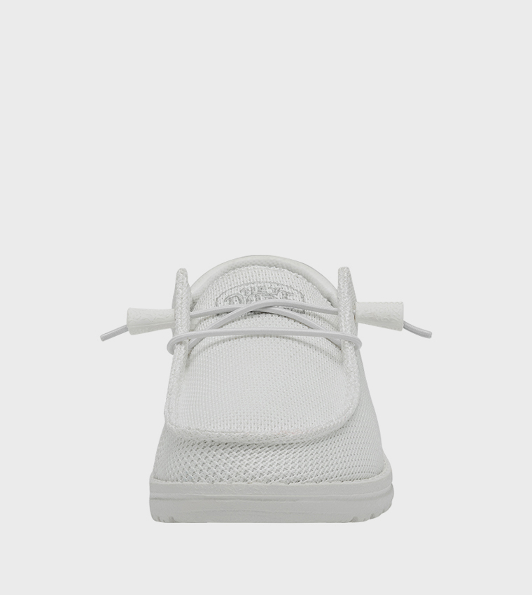 WENDY Funk Textured Slip-On Shoes