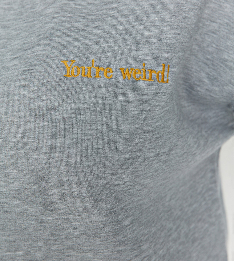 سويتشيرت مطرز