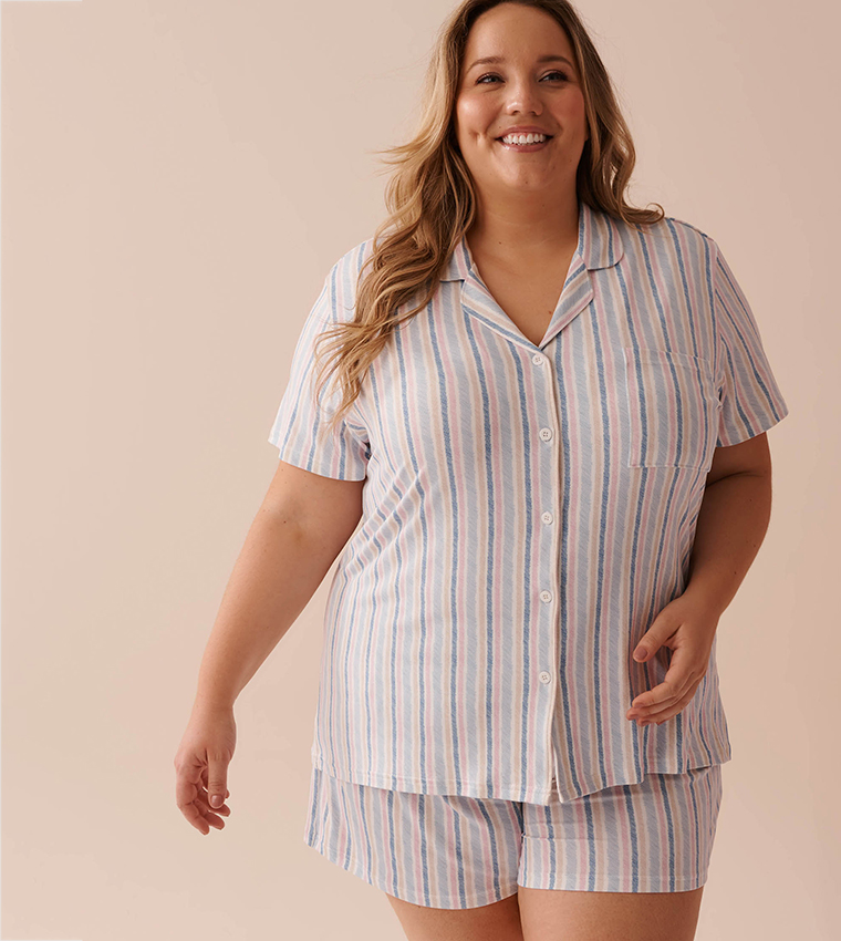 قميص مخطط بازرار