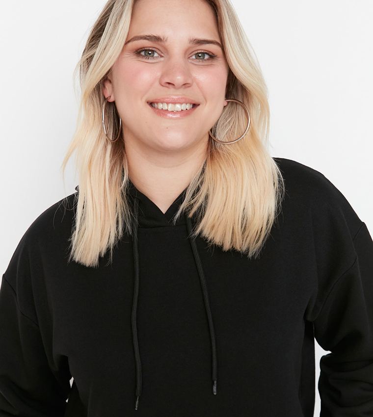 Buy Trendyol Solid Regular Hooded Sweatshirt In Black 6thStreet Qatar
