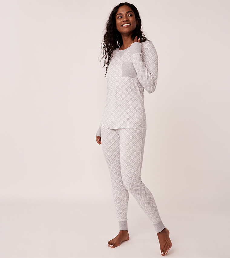 Buy La Vie En Rose CHRISTMAS Pajama Set In Beige 6thStreet Qatar