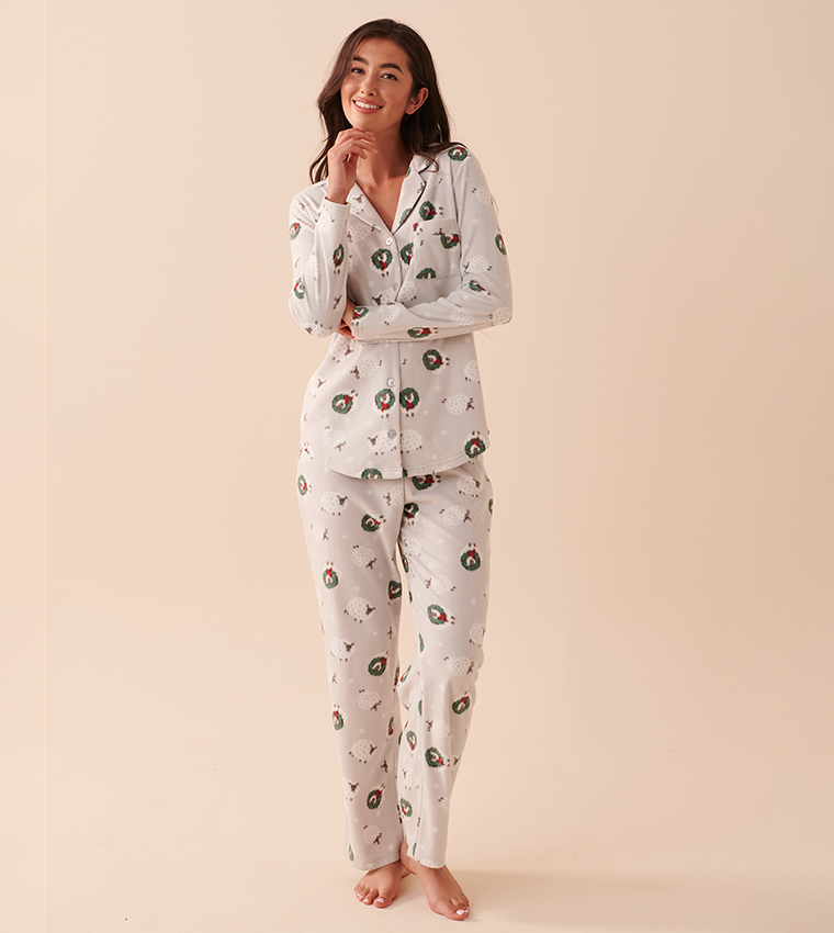 Buy La Vie En Rose Animal Micropolar Pyjama Set In Grey 6thStreet Qatar