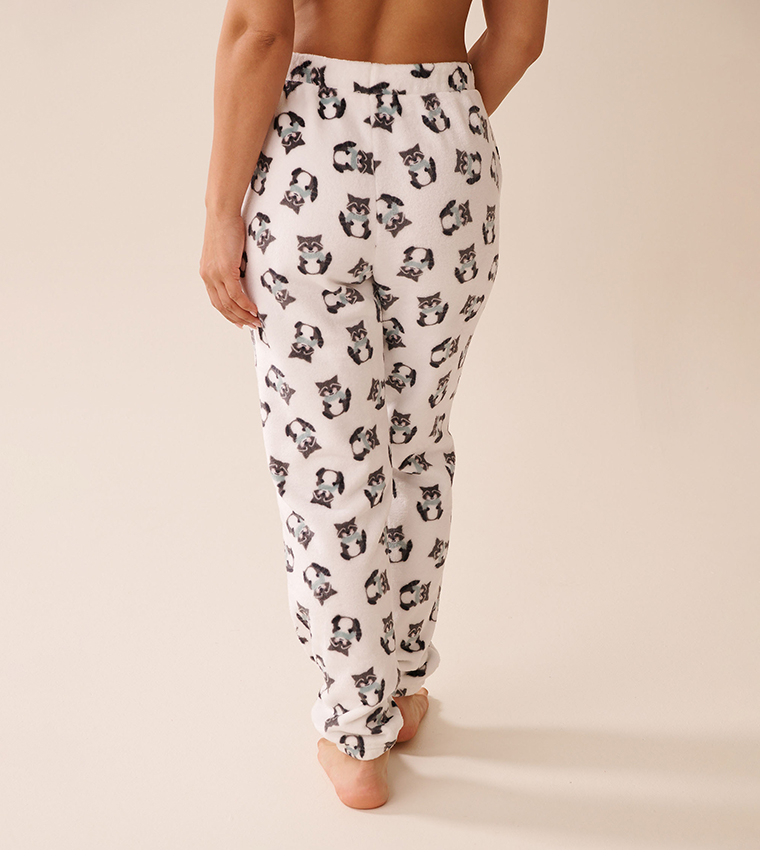 طقم بيجاما بلش بطبعة 