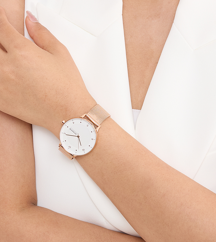 RIIS White Dial Analog Watch