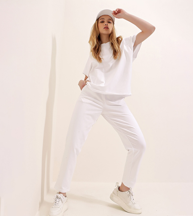 Crew Neck Comfortable Fit Tracksuit Set 