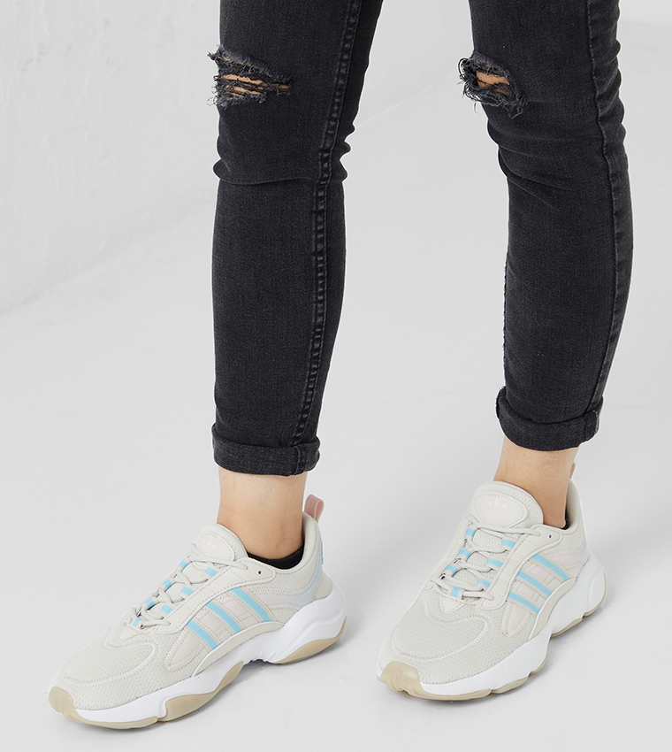 adidas Originals Haiwee W FV9483 - Best shoes SneakerStudio