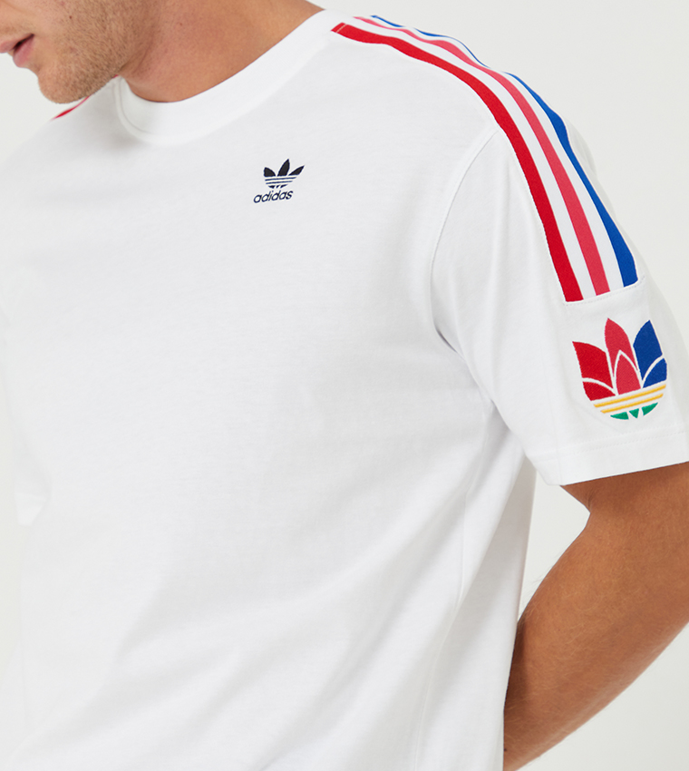 Buy Adidas Adicolor 3d Trefoil 3 Stripes T Shirt White In White