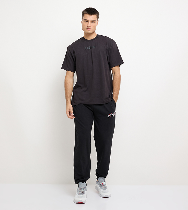 DAKTAI Logo Detail Short Sleeves T-Shirt