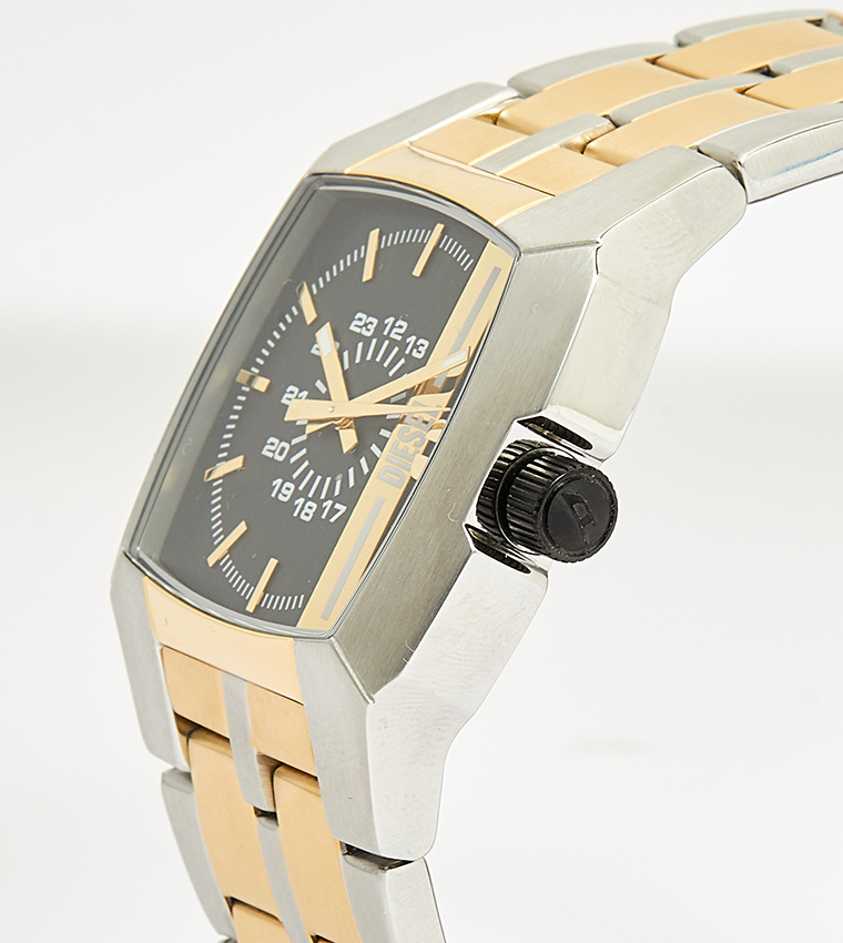Cliffhanger Analog Watch