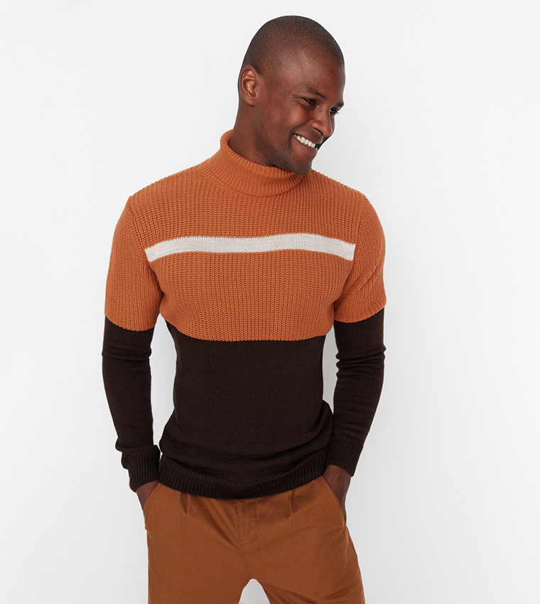 Camel coloured outlet knitwear