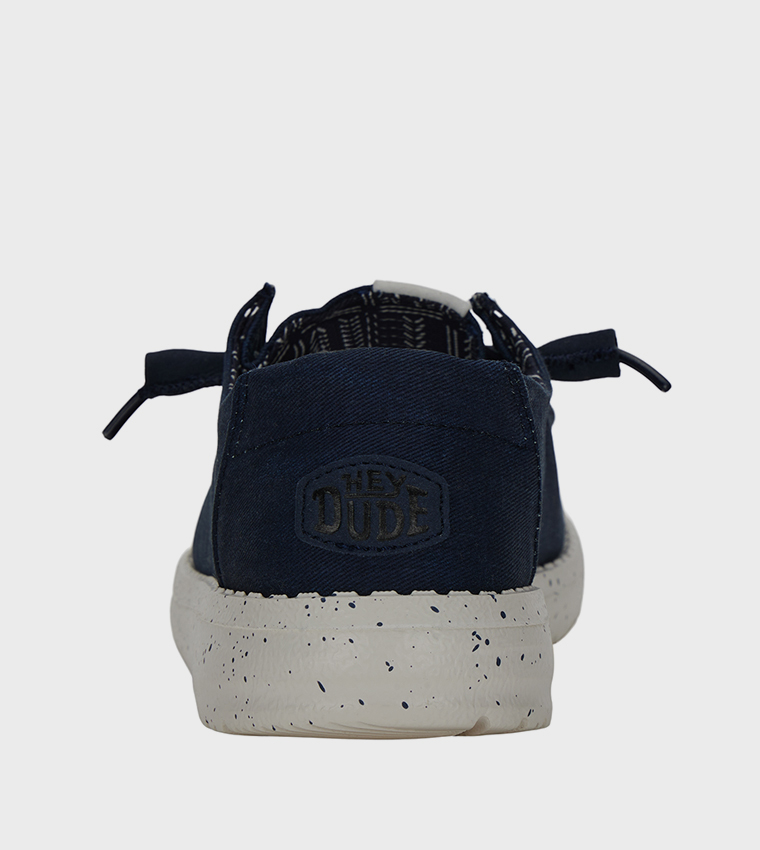 Wendy Stretch Logo Badge Canvas Slip-On Shoes