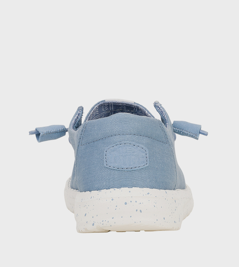 Wendy Stretch Logo Badge Canvas Slip-On Shoes