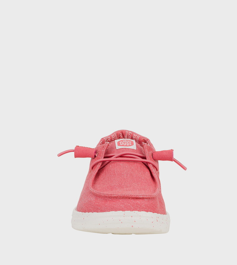 Wendy Stretch Logo Badge Canvas Slip-On Shoes