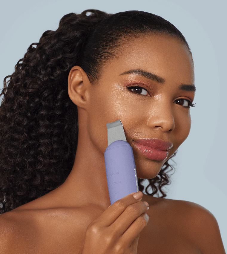9-in-1 Micro Current Skin Scrubber and Blackhead Remover