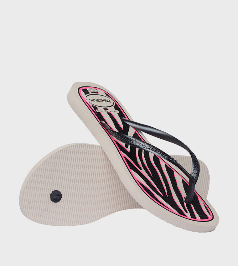 Slim Animals Printed Thong-Strap Flip-Flops