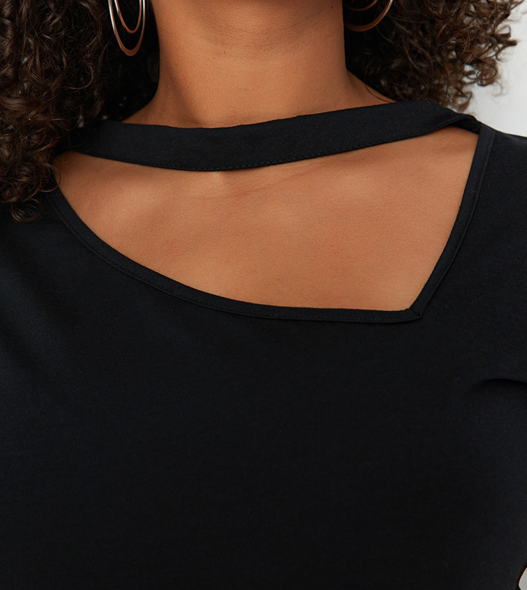 Cutout Detailed Knitted T-Shirt