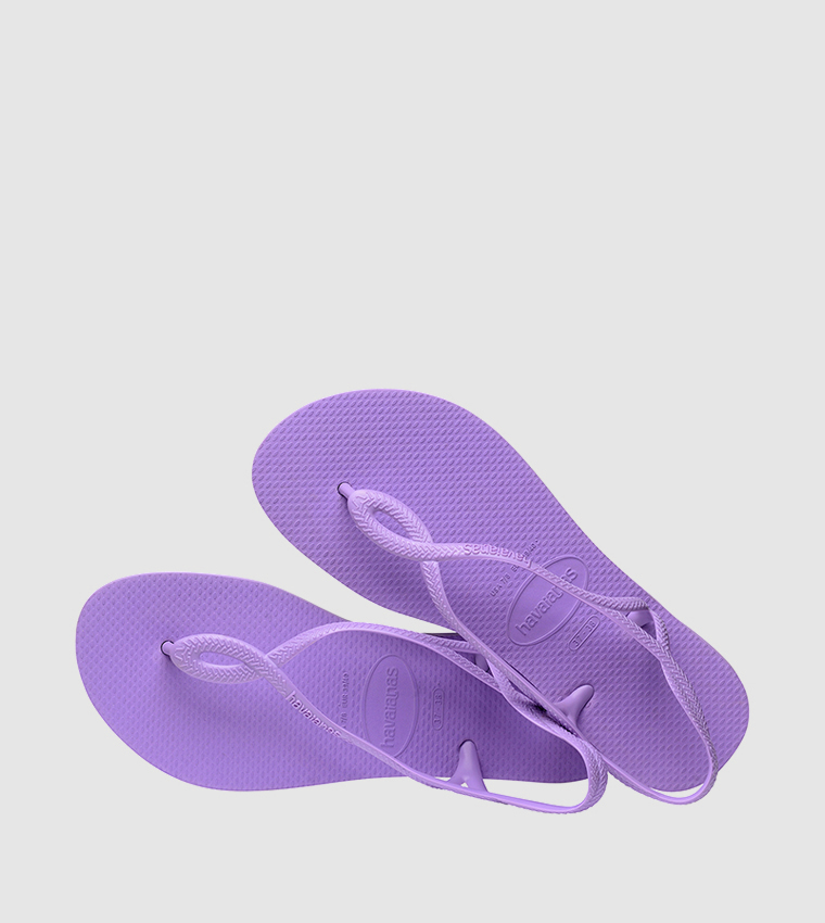 Luna Textured Flat Sandals