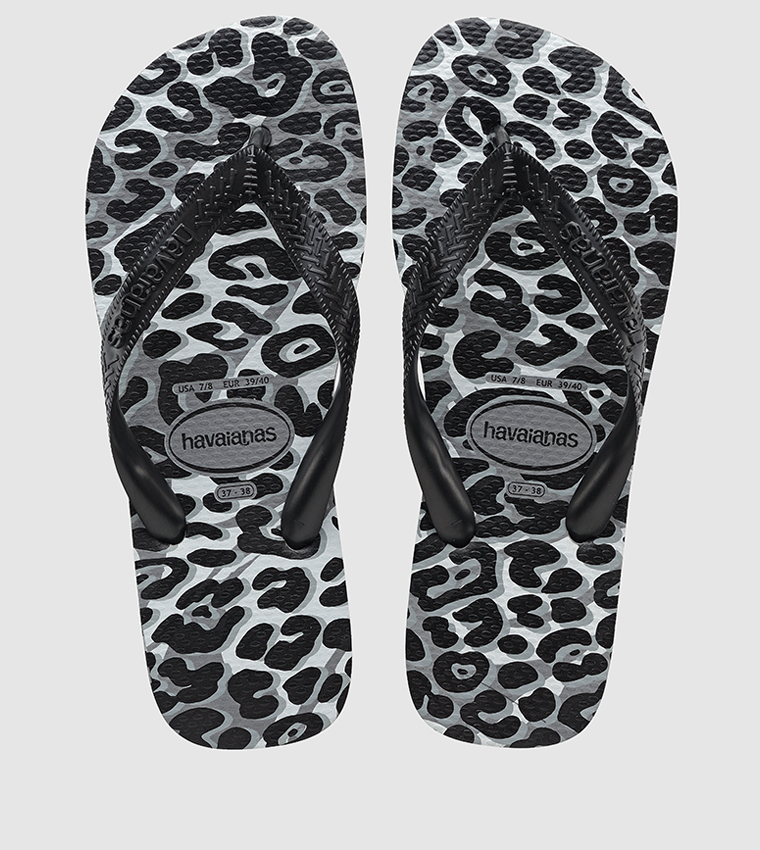 Black havaianas with discount gem