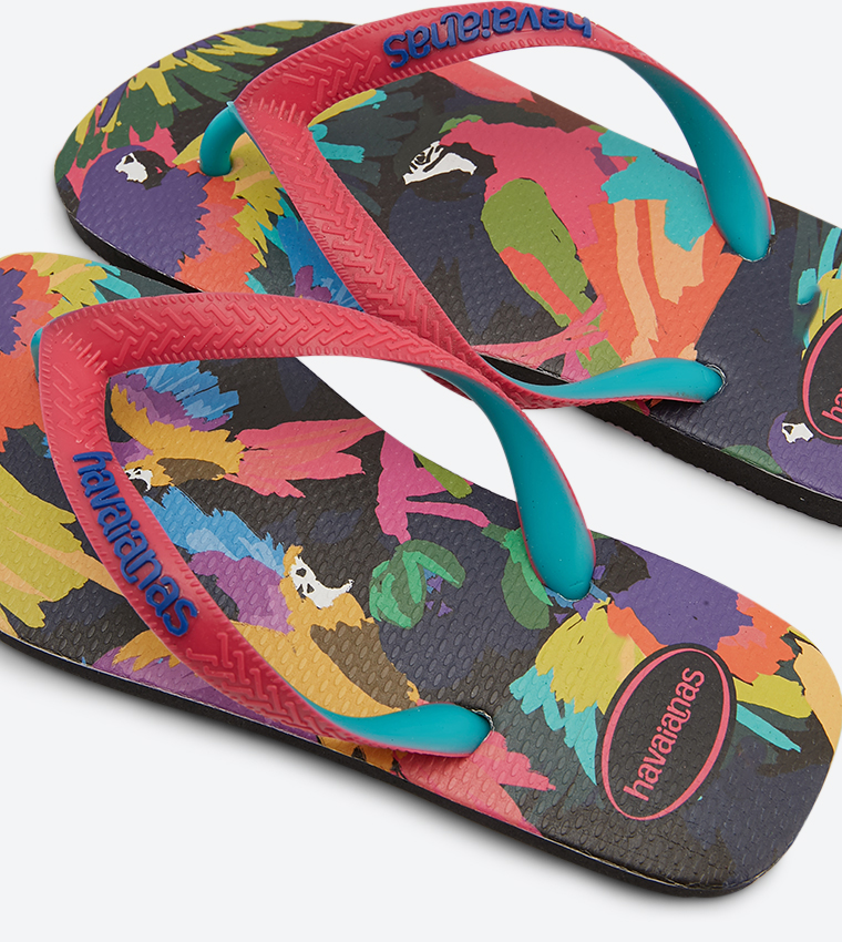 Buy Havaianas Parrot Printed Round Toe Flip Flops Black In Black