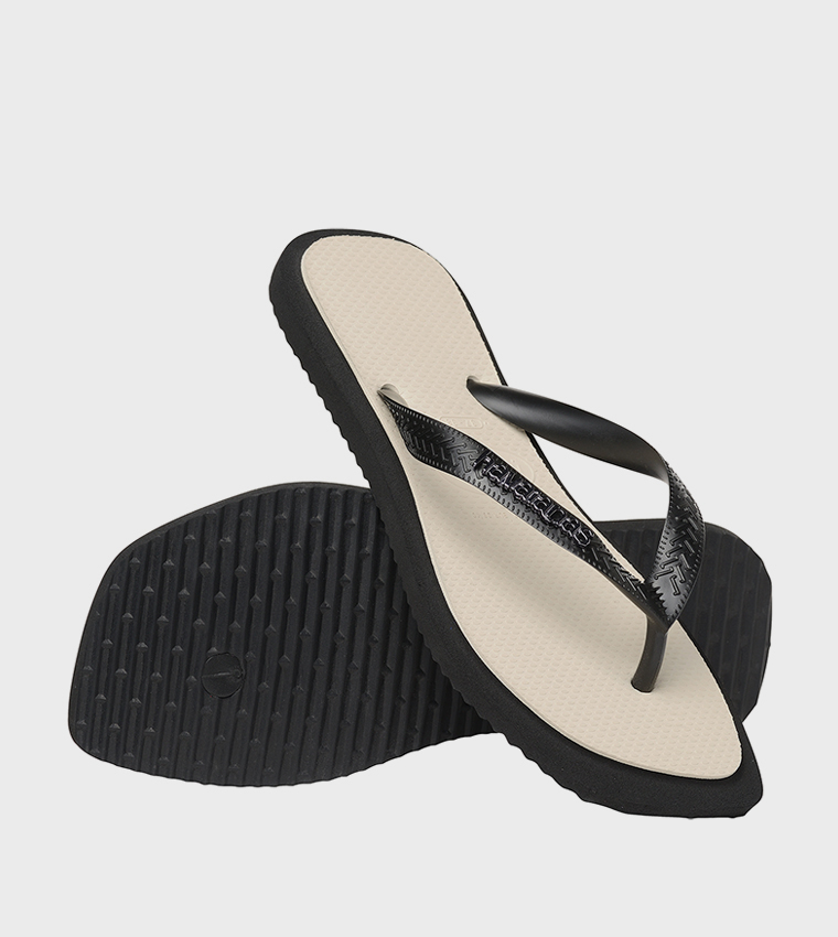 Top Square Toe Fusion Contrast Detail Flip-Flops