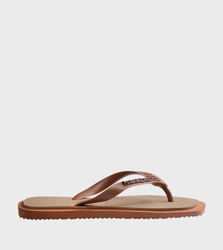 Top Square Toe Fusion Contrast Detail Flip-Flops