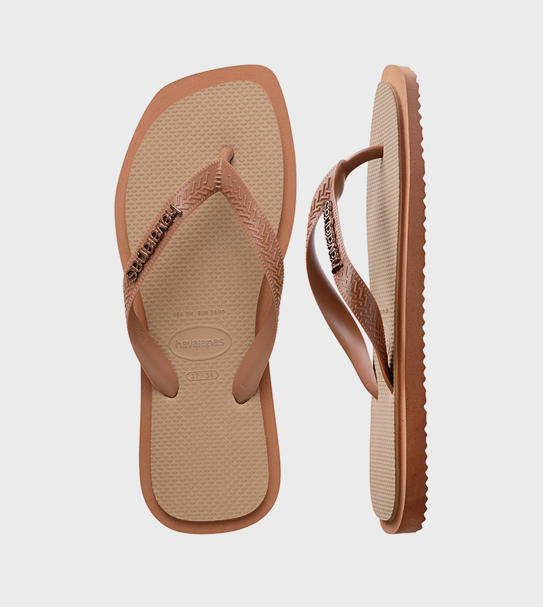Top Square Toe Fusion Contrast Detail Flip-Flops
