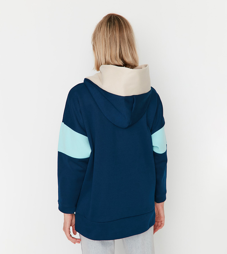 Thick hot sale fleece sweatshirt