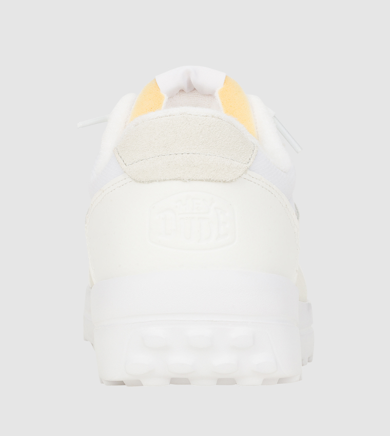 حذاء سنيكرز برباط 