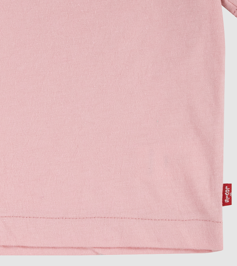 تيشيرت قصير بطبعة 