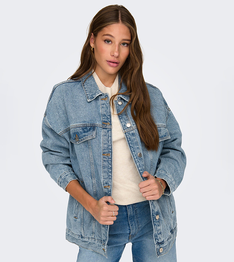 Oversized denim jacket with fur clearance collar