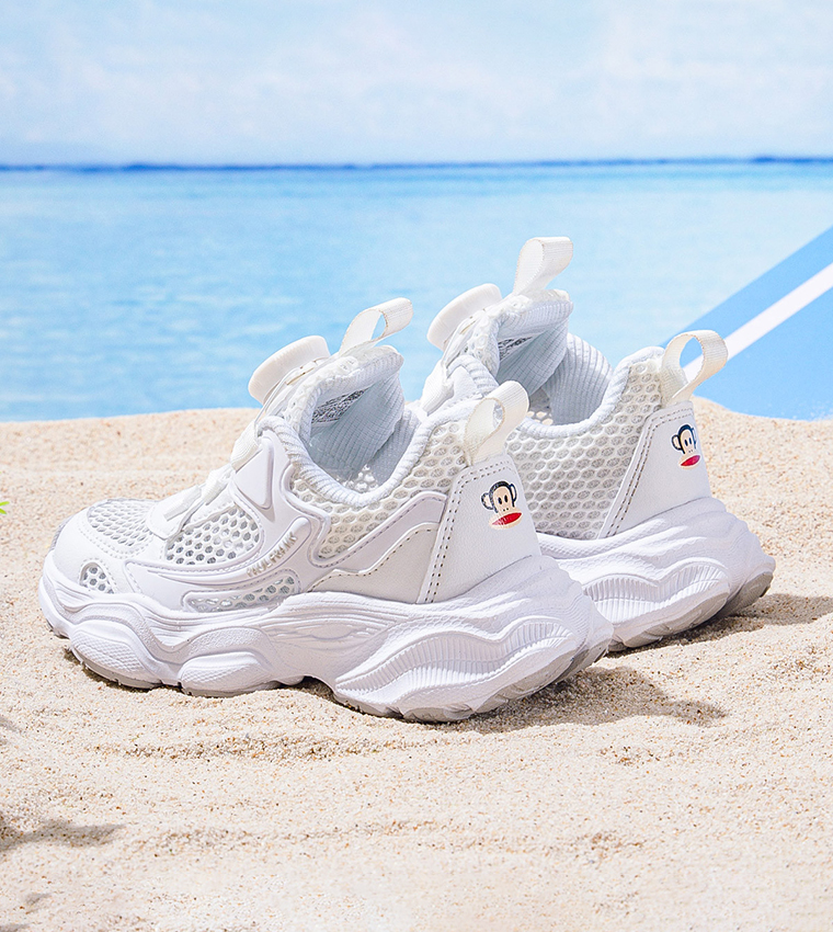 Round Toe Mesh Low Top Sneakers