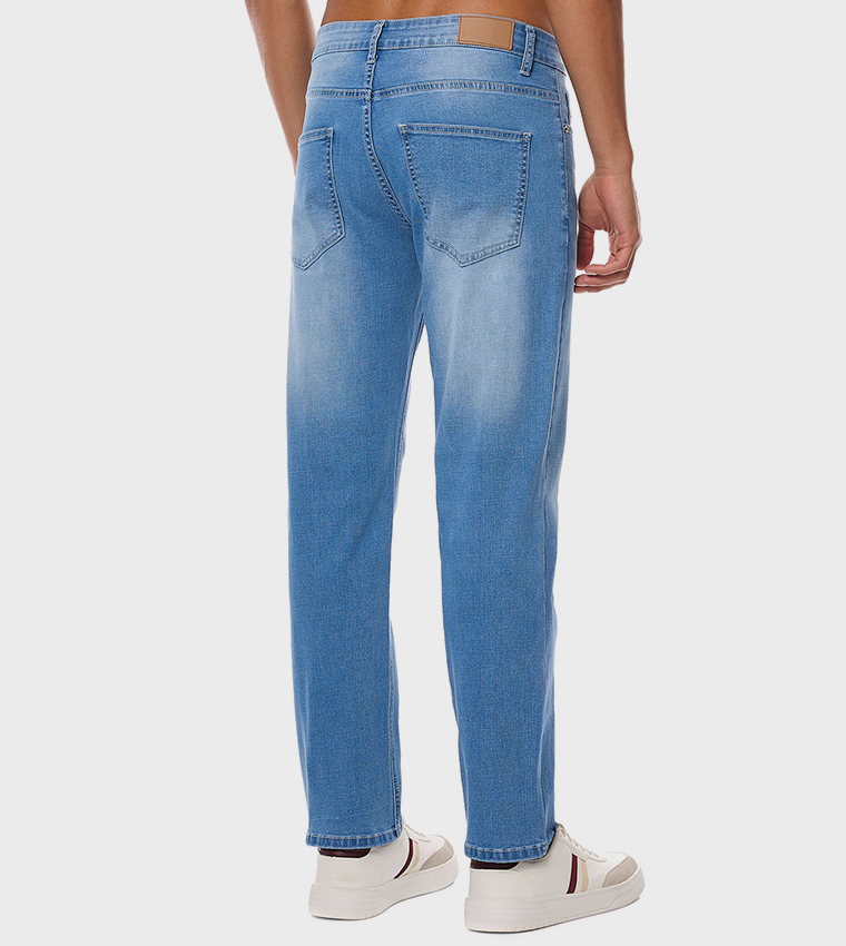 Buy R&B Faded Straight Fit Jeans With Button Closure In
