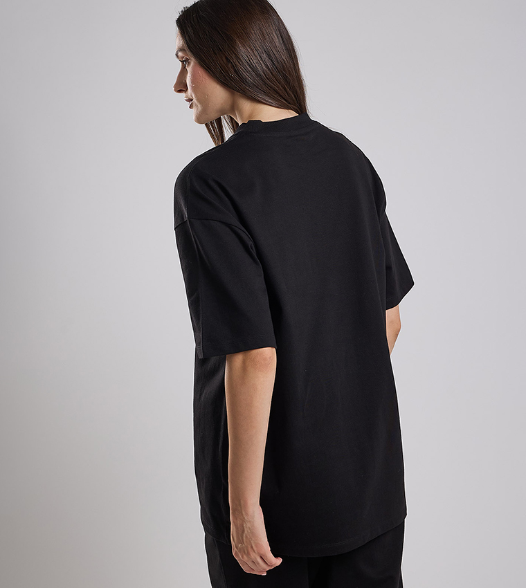 Print Detail Oversized T-Shirt with Crew Neck and Short Sleeves