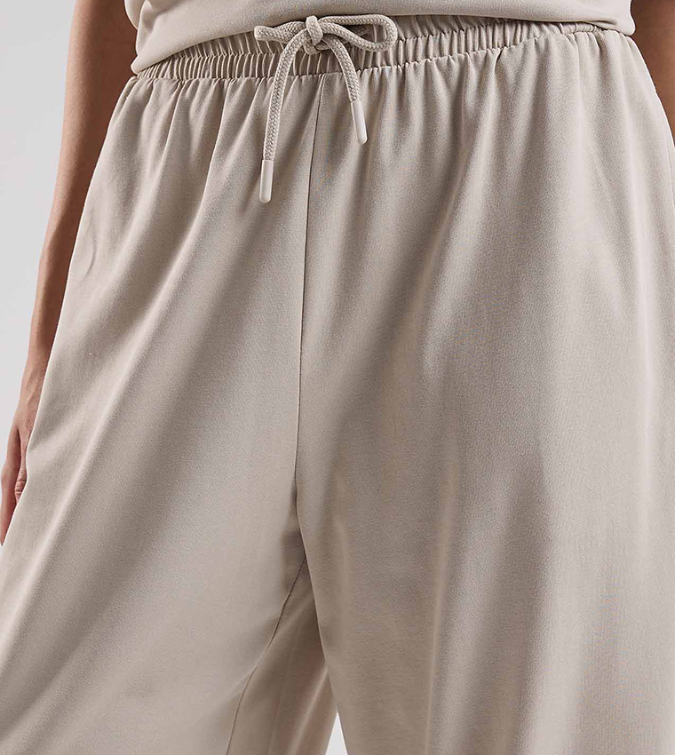 Solid Sweatpants with Drawtsring Waist