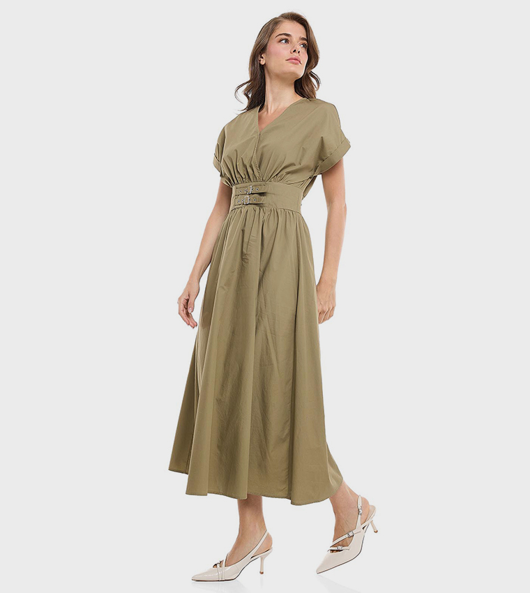 Solid Dress with V-Neck and Short Sleeves