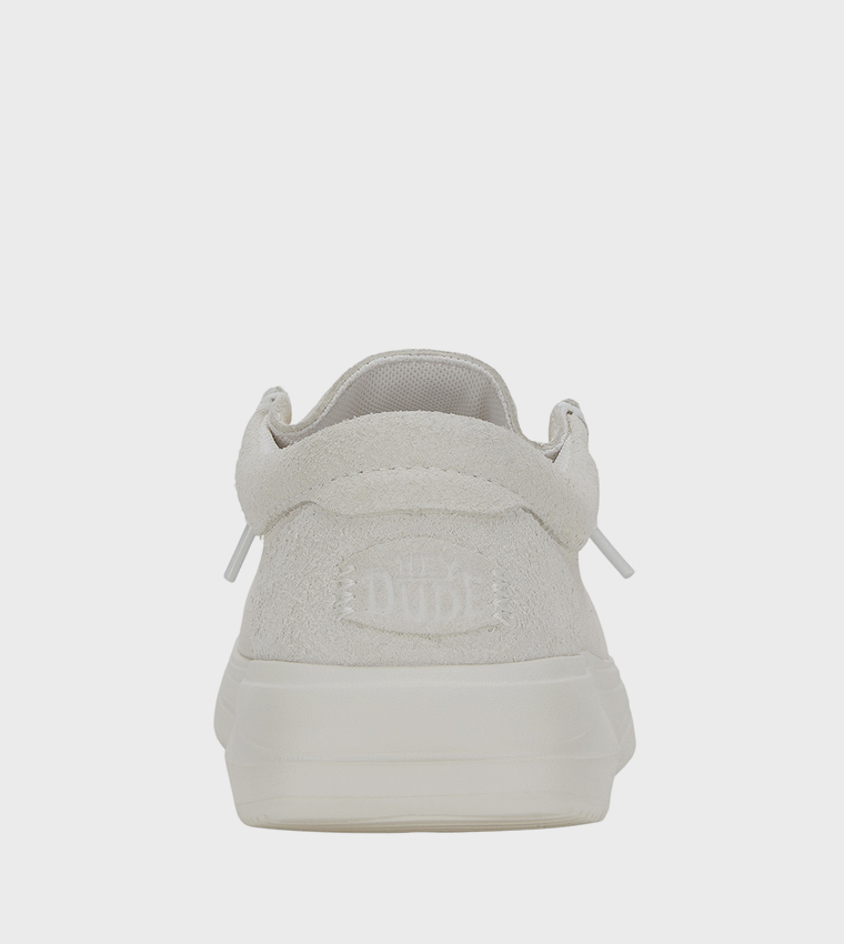 حذاء سليب أون شامواه 