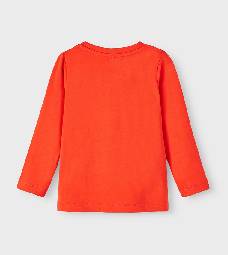 تيشيرت بياقة دائرية بطبعة