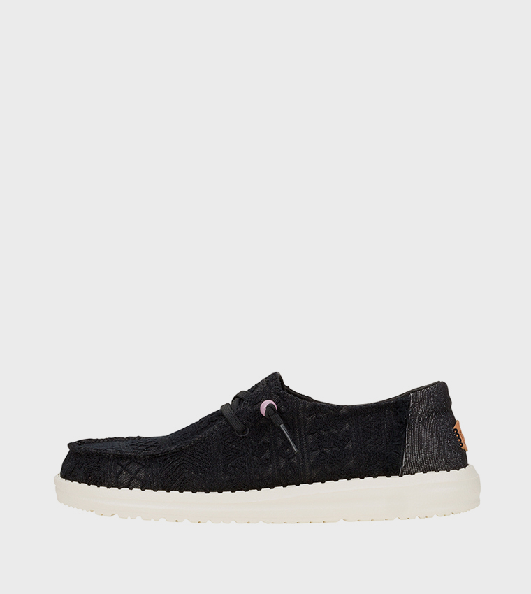 WENDY Crochet Slip-On Shoes