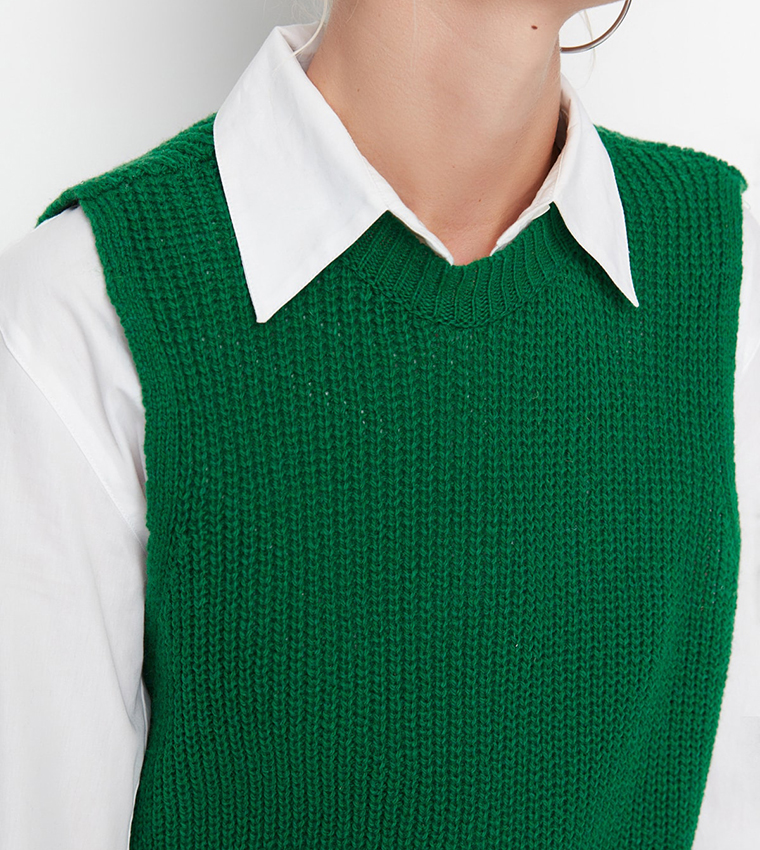 Green sleeveless sweater hotsell