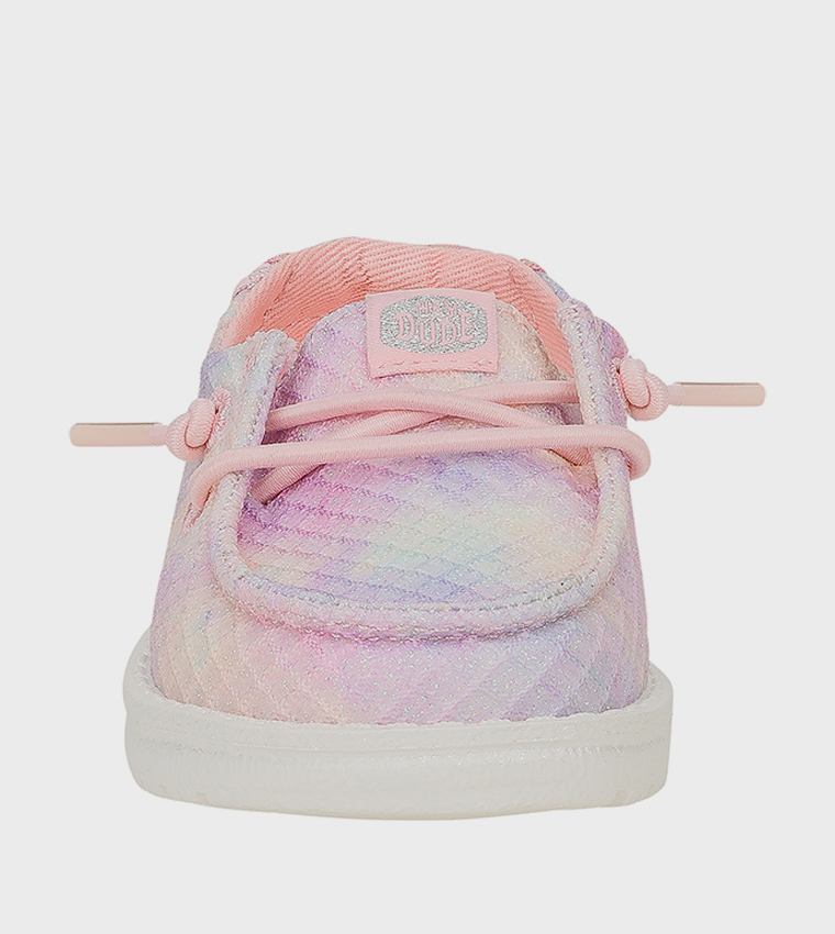 حذاء سليب اون لامع 