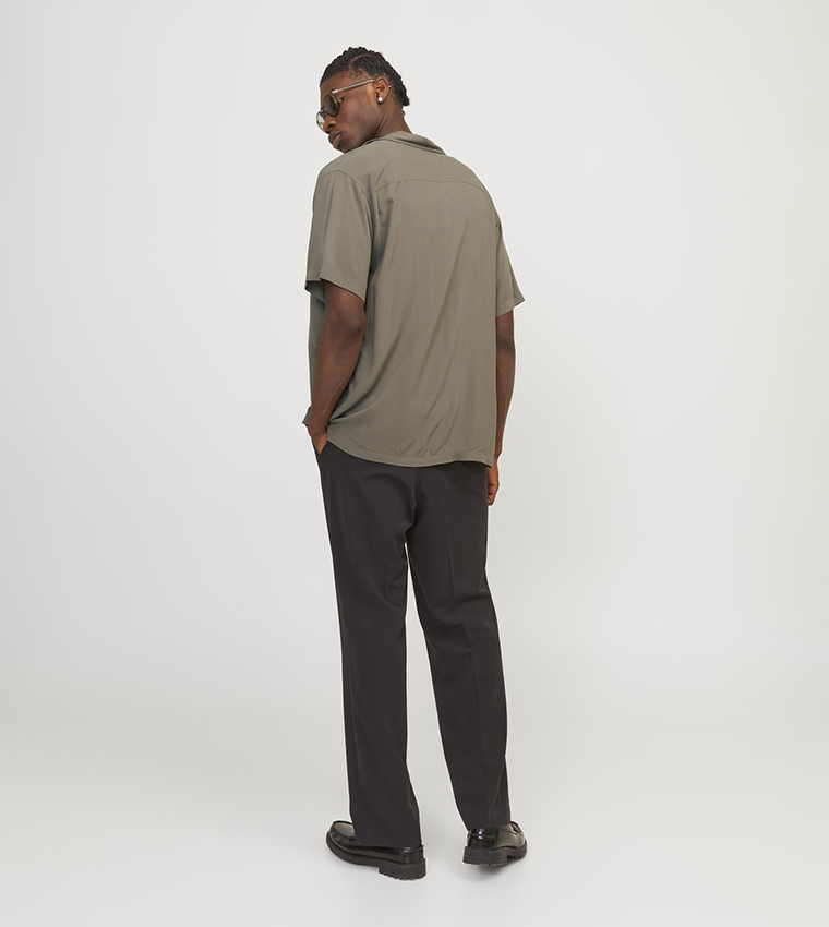 Solid Short Sleeves Shirt