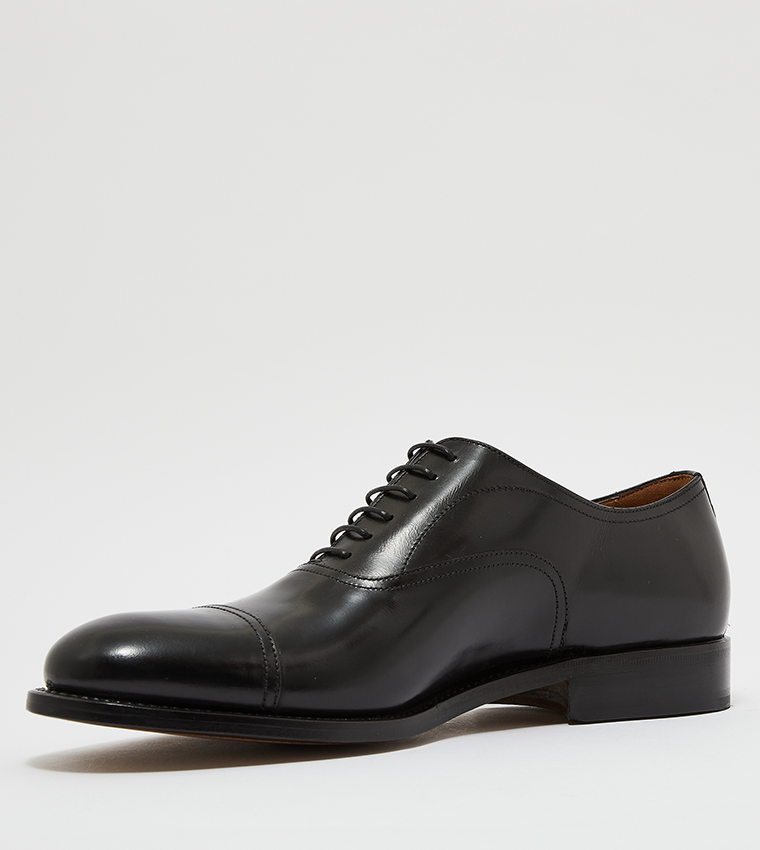 Buy Moreschi Stich Detailed Oxford Shoes In Black | 6thStreet Kuwait